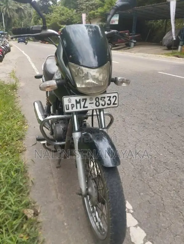 Bajaj Platina 2006 Motorbike (Used)