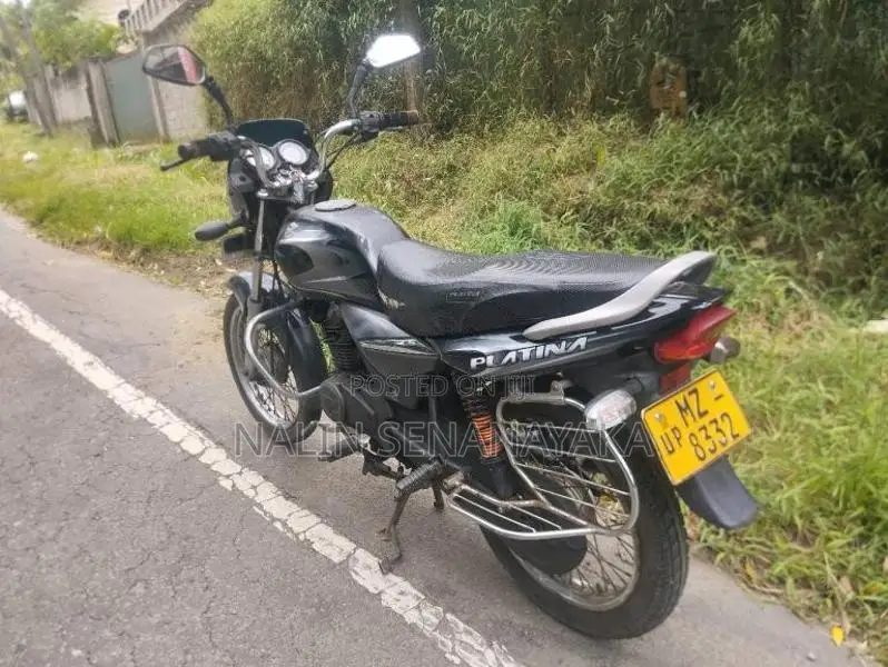 Bajaj Platina 2006 Motorbike (Used)