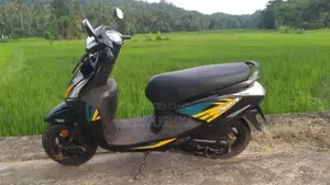 Hero Pleasure 2017 Motorbike (Used)