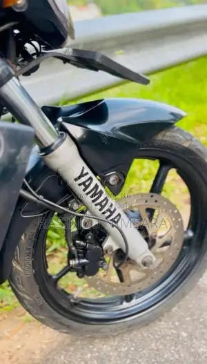 Yamaha FZ 2011 Motorbike (Used)