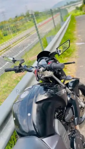 Yamaha FZ 2011 Motorbike (Used)