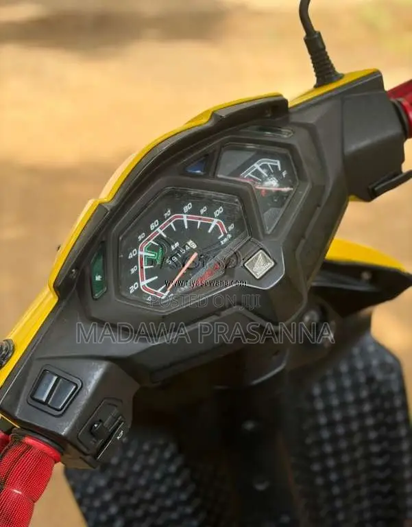 Honda Dio 2017 Motorbike (Used)