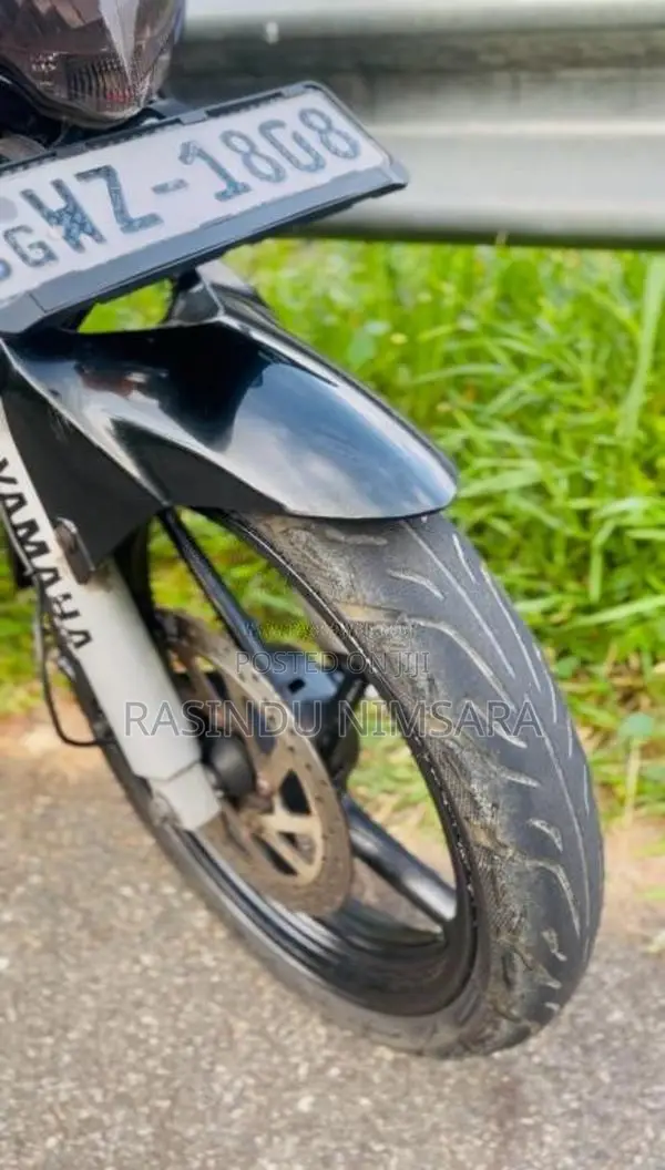 Yamaha FZ 2011 Motorbike (Used)