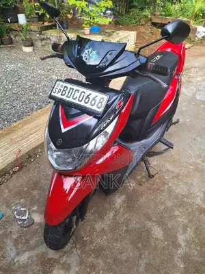 Yamaha Ray Z 2015 Motorbike (Used)