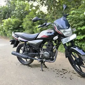 Bajaj Platina 2009 Motorbike (Used)