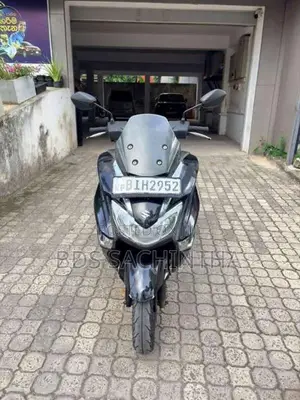 Suzuki Burgman 2019 Motorbike (Used)