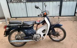 Honda Super Cub Custom 1999 Motorbike (Used)