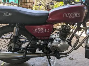 Bajaj Boxer 2000 Motorbike (Used)