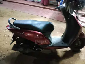 Hero-Honda Activa 2015 Motorbike (Used)