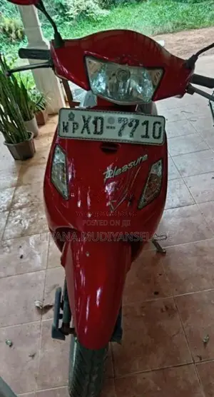 Hero Pleasure 2011 Motorbike (Used)