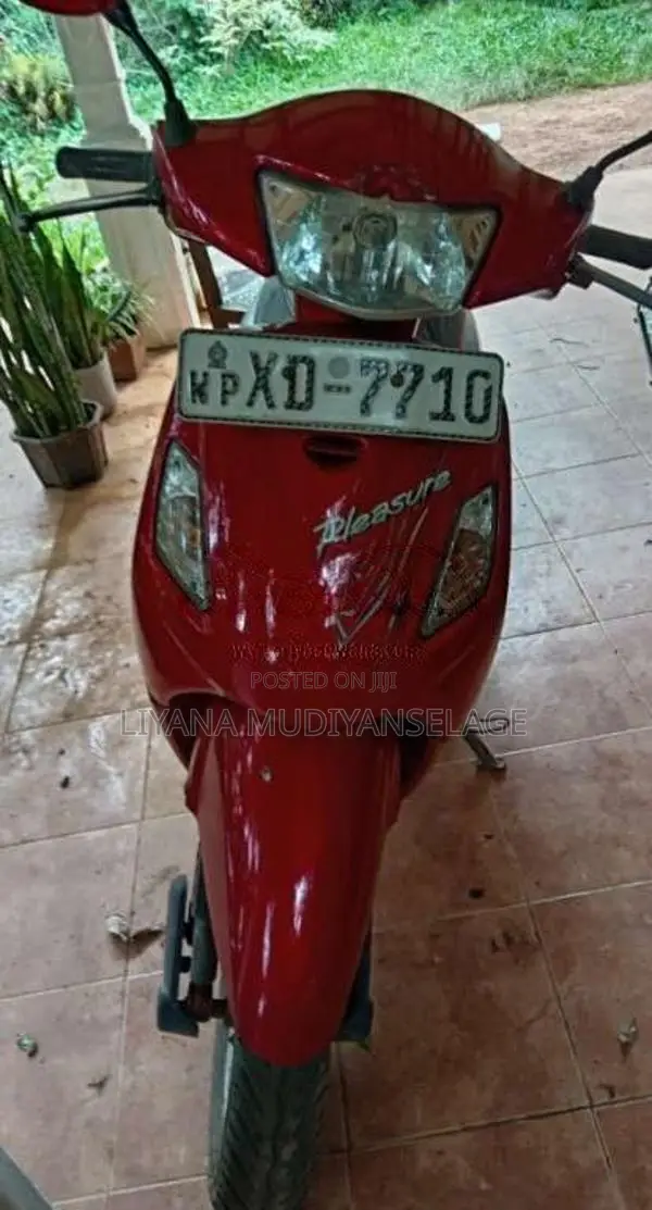 Hero Pleasure 2011 Motorbike (Used)