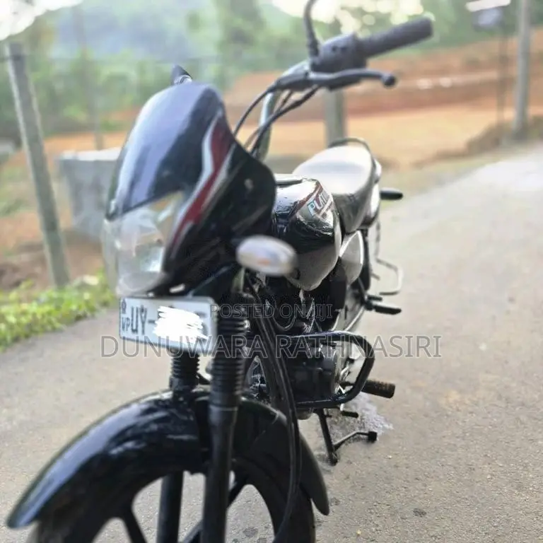Bajaj Platina 2009 Motorbike (Used)