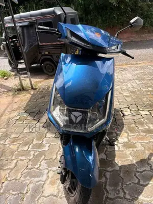 Yadea T5 2025 Motorbike (Used)