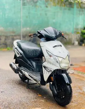 Honda Dio 2015 Motorbike (Used)