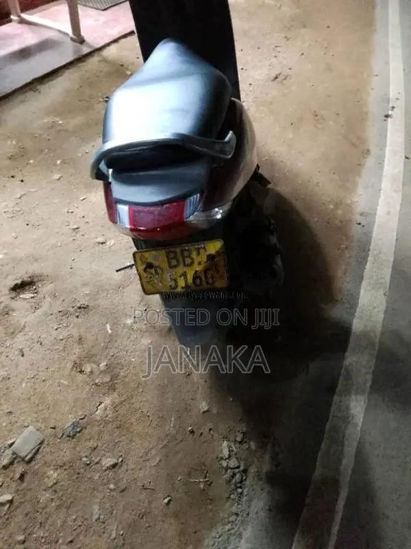 Hero-Honda Activa 2015 Motorbike (Used)