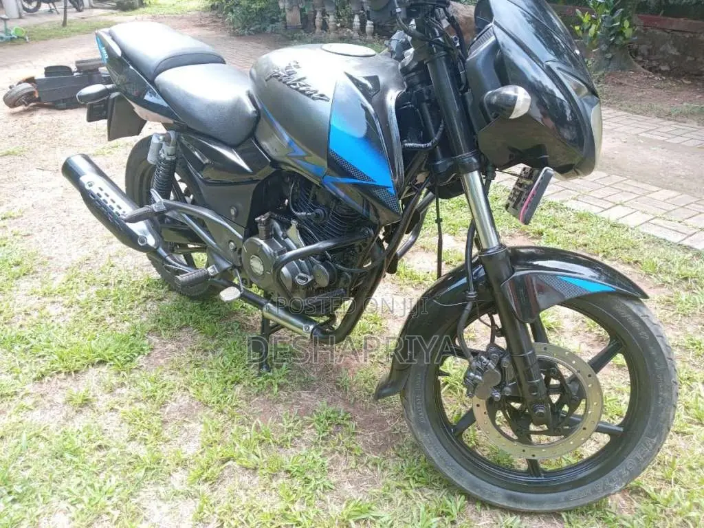 Bajaj Pulsar 180 2015 Motorbike (Used)
