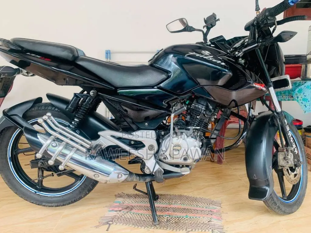 Bajaj Pulsar 135 2015 Motorbike (Used)