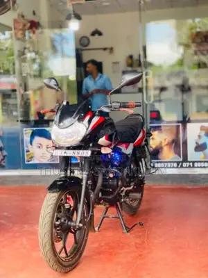 Bajaj Discover 2025 Motorbike (Used)