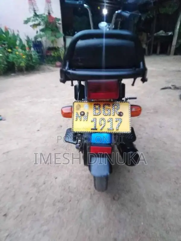 TVS XL 100 2018 Motorbike (Used)
