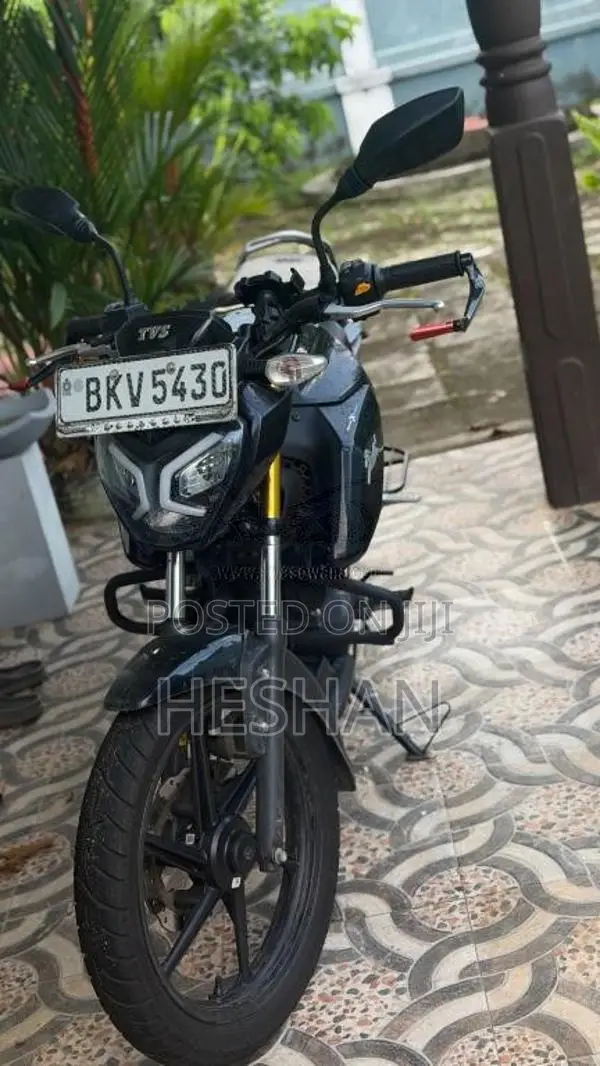 TVS Raider 125CC 2025 Motorbike (Used)