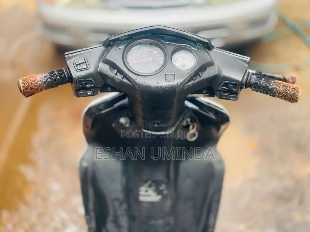 Honda Dio 2015 Motorbike (Used)