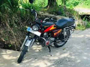 Bajaj Boxer 2000 Motorbike (Used)