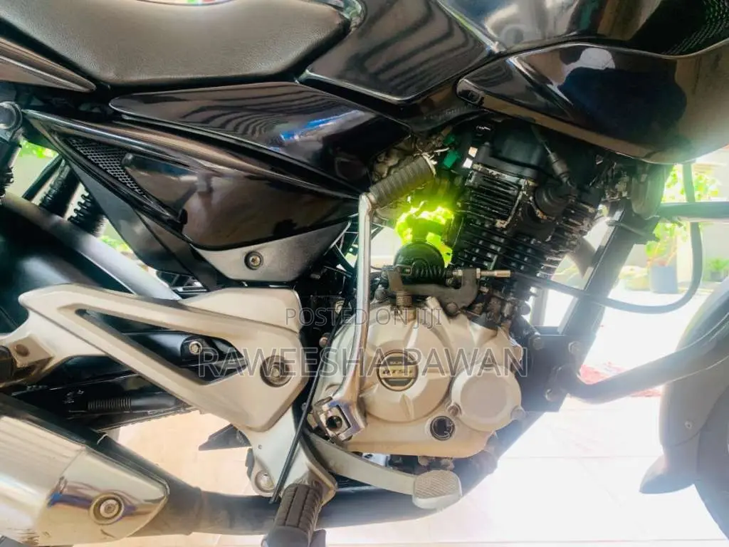 Bajaj Pulsar 135 2015 Motorbike (Used)