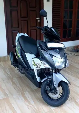 Yamaha Ray ZR 2017 Motorbike (Used)