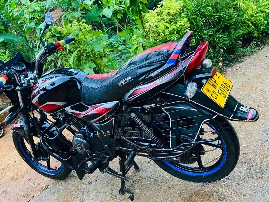 Bajaj Discover 2011 Motorbike (Used)