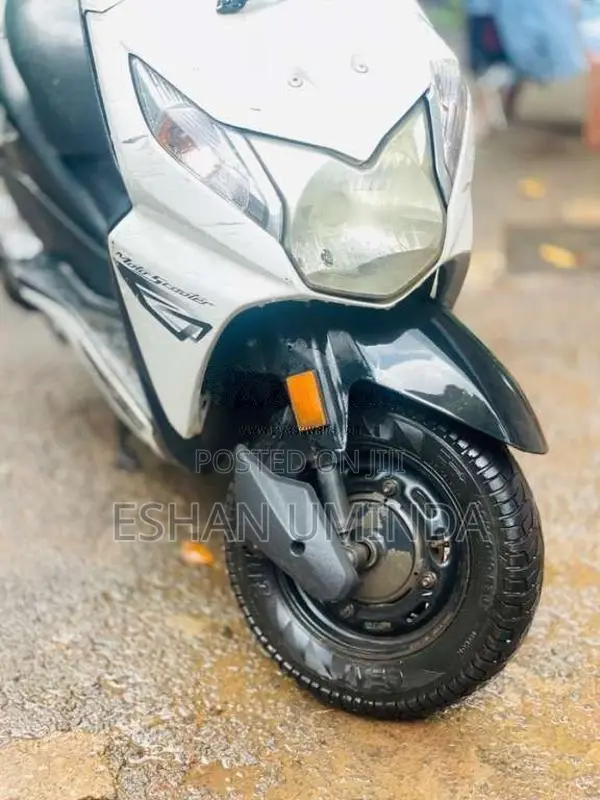 Honda Dio 2015 Motorbike (Used)