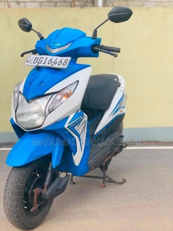 Honda Dio 2018 Motorbike (Used)