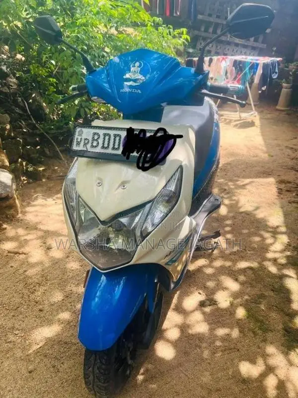Honda Dio 2015 Motorbike (Used)