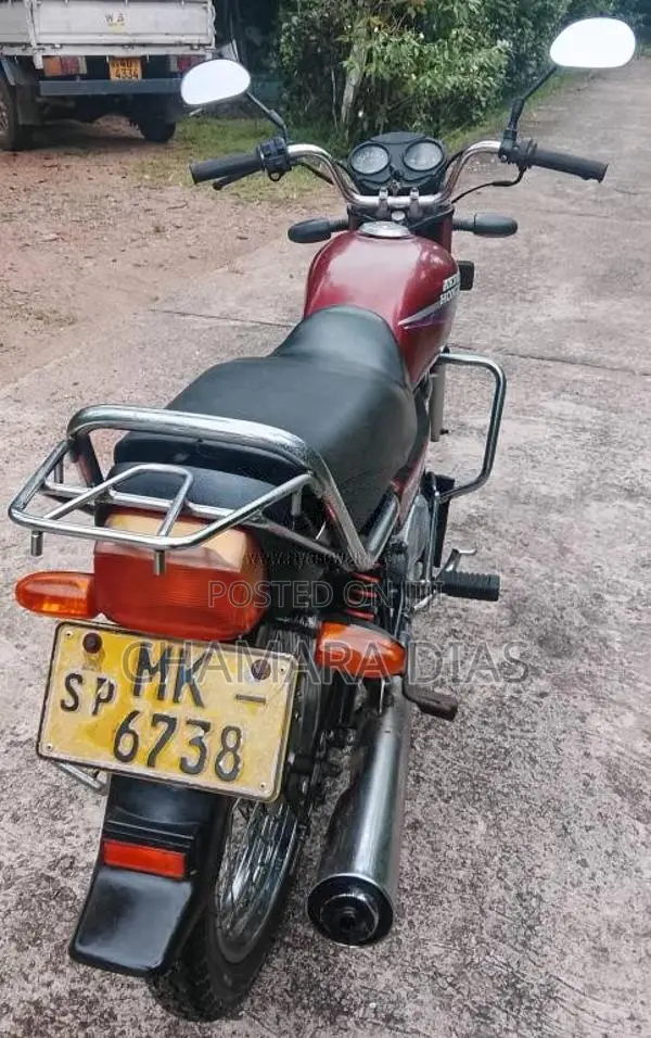 Hero-Honda Dawn 2005 Motorbike (Used)