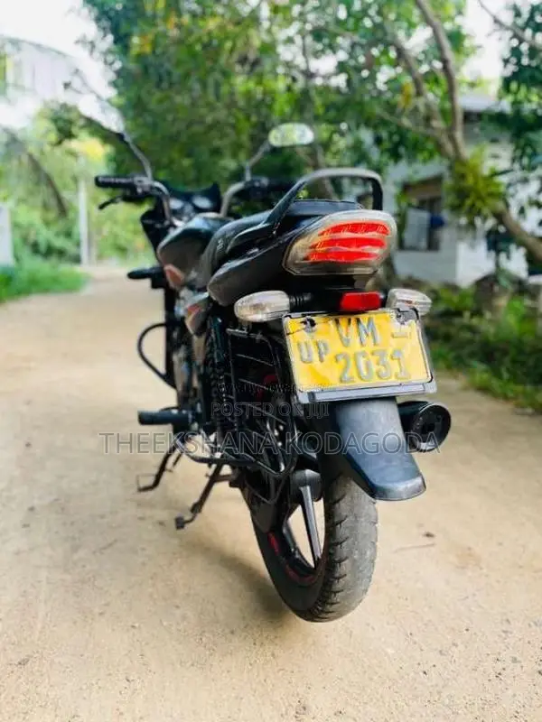 Bajaj Discover 2010 Motorbike (Used)