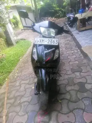 Hero Pleasure 2012 Motorbike (Used)
