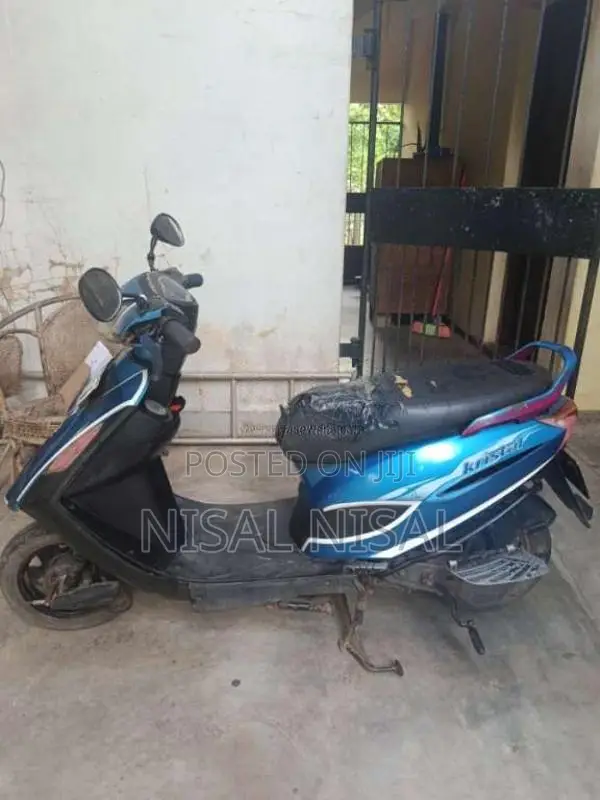 Bajaj Kristal 2009 Motorbike (Used)