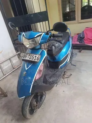 Bajaj Kristal 2009 Motorbike (Used)