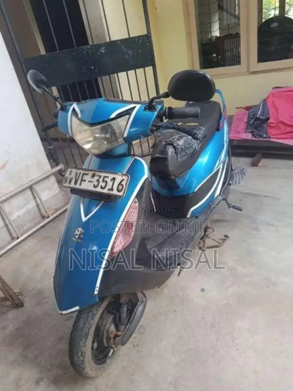 Bajaj Kristal 2009 Motorbike (Used)