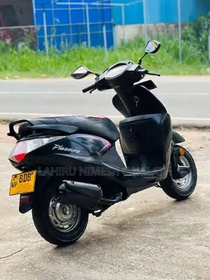 Hero Pleasure 2015 Motorbike (Used)