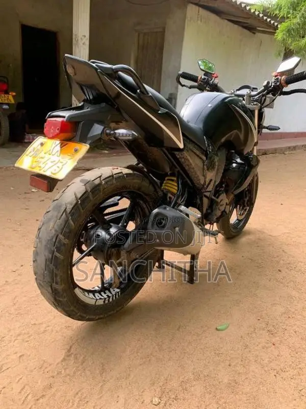 Yamaha Fz 2011 Motorbike (Used)