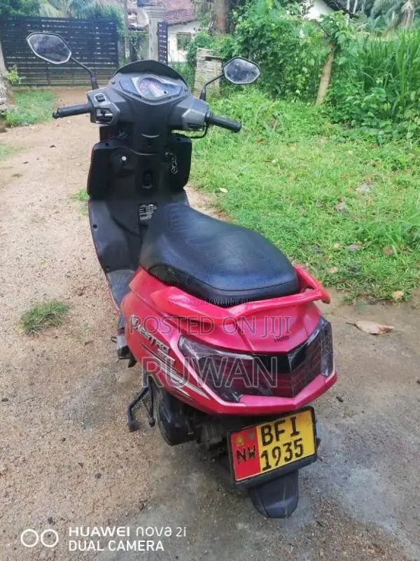 Hero Maestro Edge 2017 Motorbike (Used)