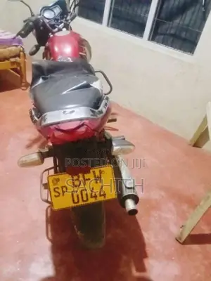 Mahindra Rockstar 2017 motorcycle (Used)