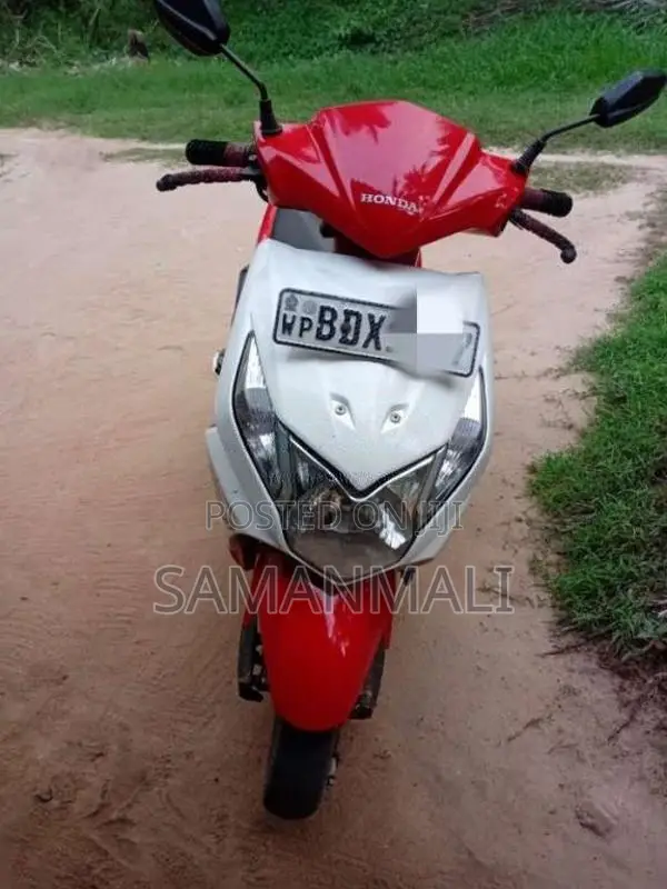 Honda Dio 2016 Motorbike (Used)