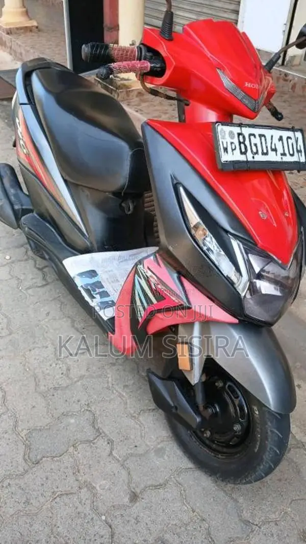 Honda Dio 2017 Motorbike (Used)