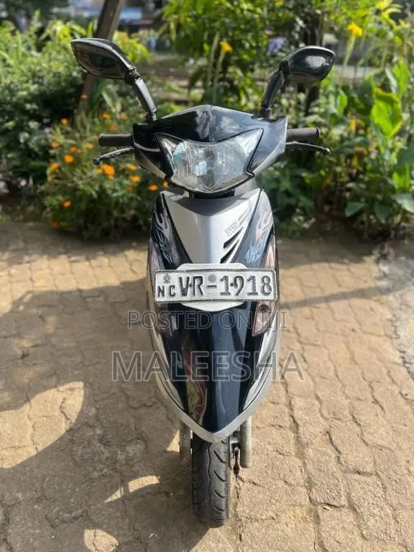 TVS Scooty Streak 2010 Motorbike (Used)