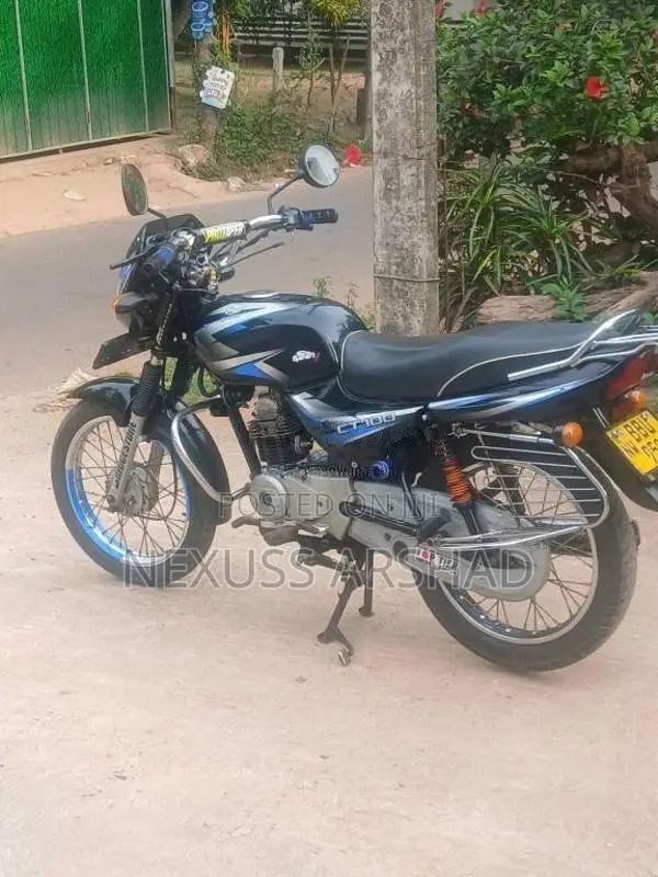 Bajaj CT-100 2015 Motorbike (Used)