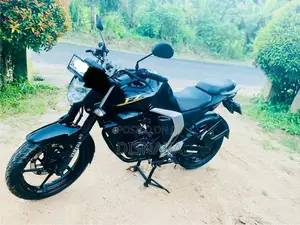 Yamaha Fz Version 2.0 2016 Motorbike (Used)