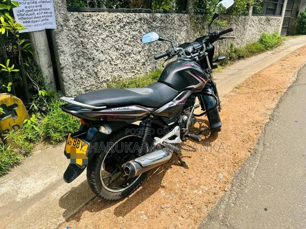 Bajaj Discover 125M 2014 Motorbike (Used)