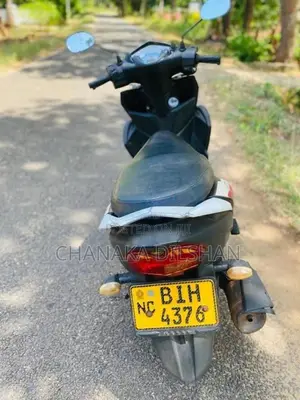 Yamaha ZR 2019 Motorbike (Used)