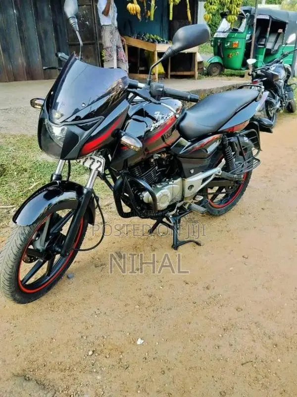 Bajaj Pulsar 150 2015 Motorbike (Used)